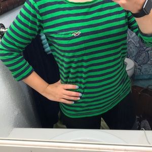 Hollister quarter length shirt